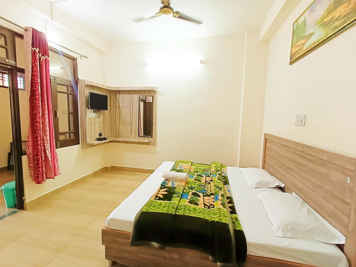 Bholenath Homestay Далхаузи Экстерьер фото