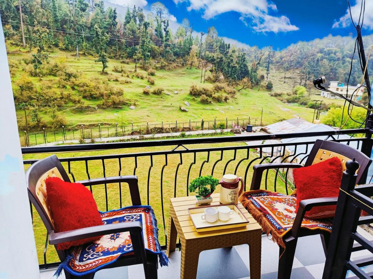 Bholenath Homestay Далхаузи Экстерьер фото