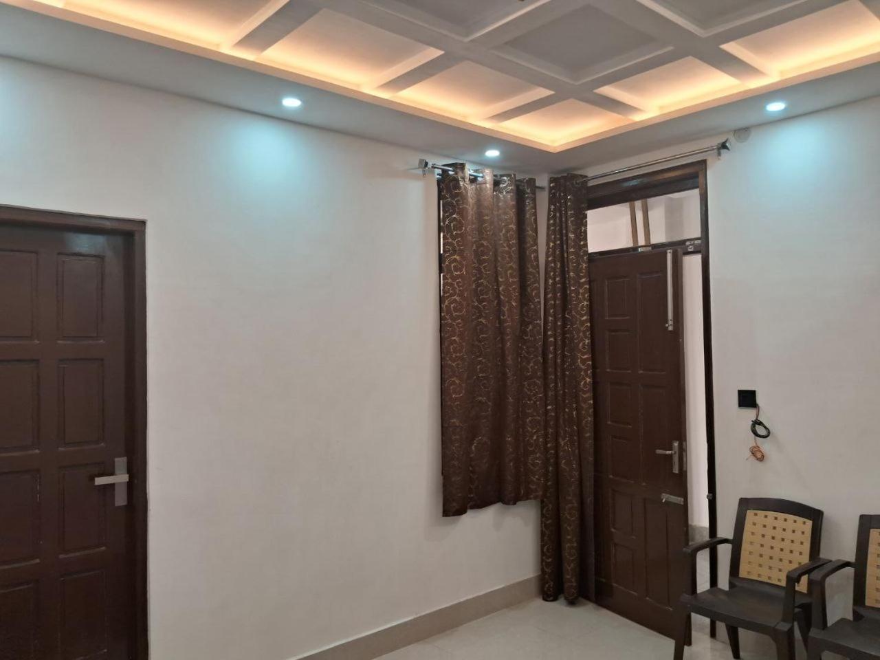 Bholenath Homestay Далхаузи Экстерьер фото