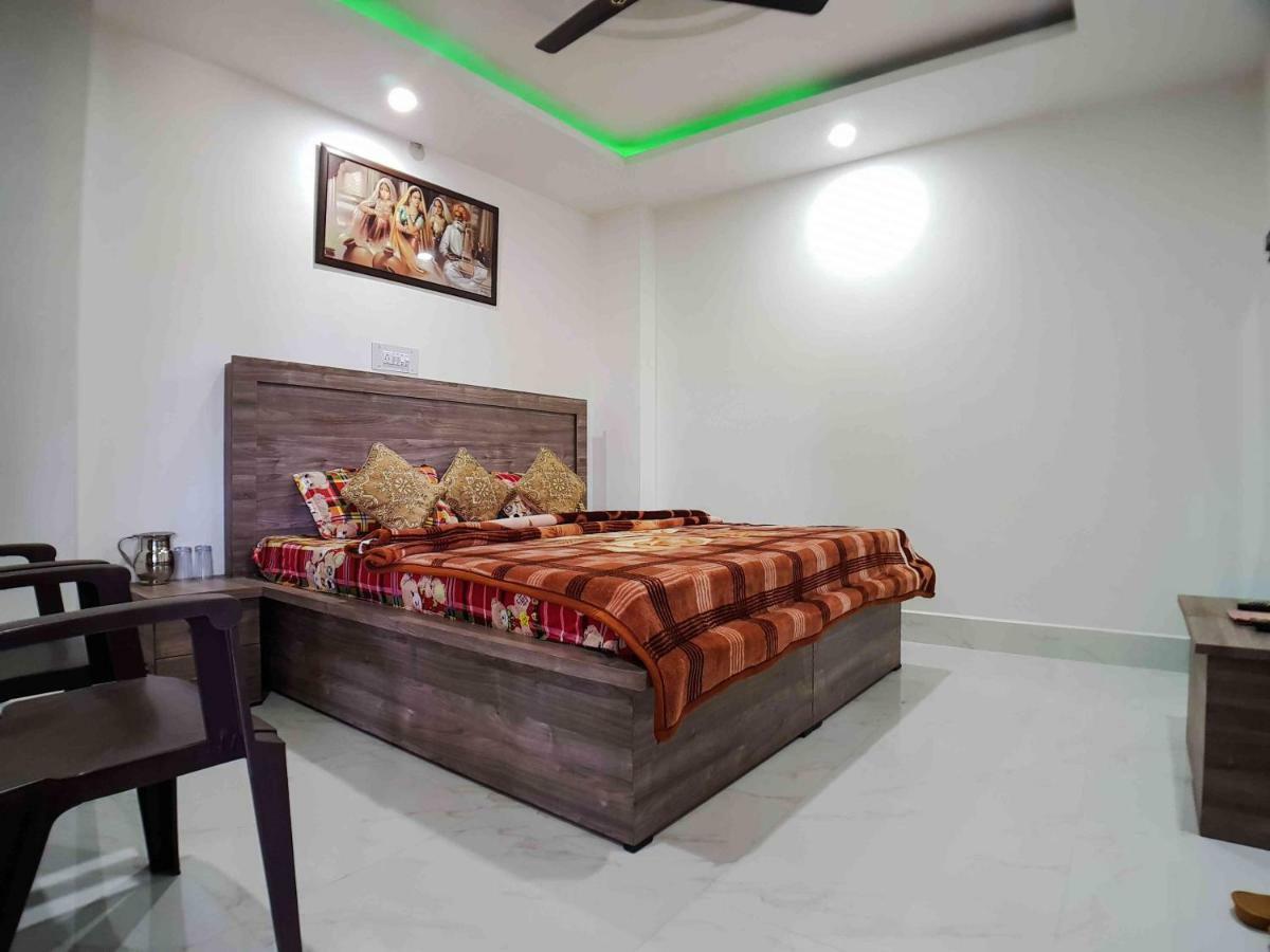 Bholenath Homestay Далхаузи Экстерьер фото