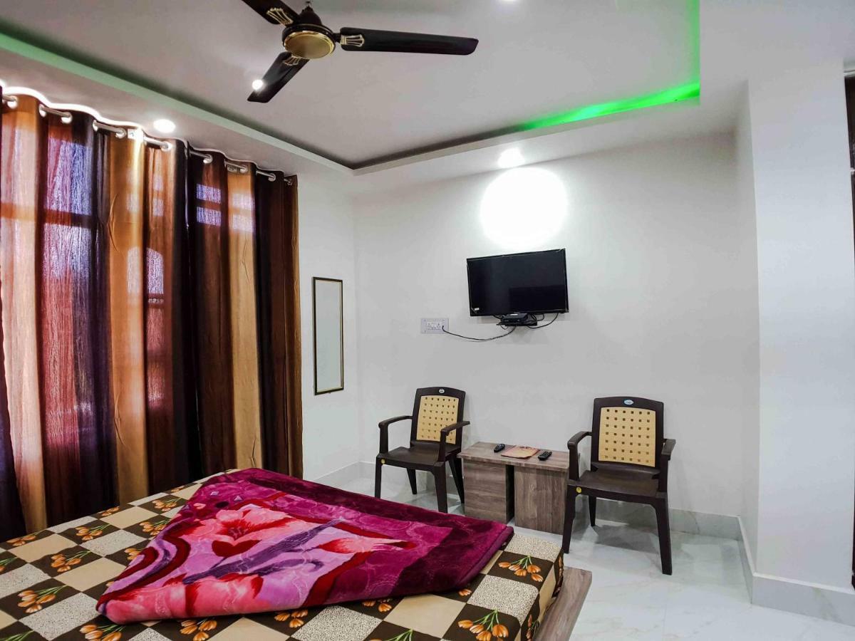 Bholenath Homestay Далхаузи Экстерьер фото